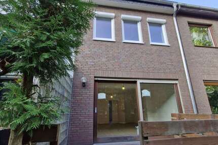 Haus Bremen Gröpelingen - 3 Zimmer, 83 m&sup2;, 860&euro; | Angebot:27729705
