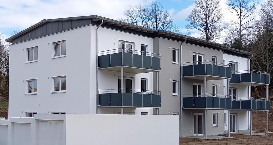 Etagenwohnung Eschenbach in der Oberpfalz - 3 Zimmer, 89 m&sup2;, 1.000&euro; | Angebot:26699663