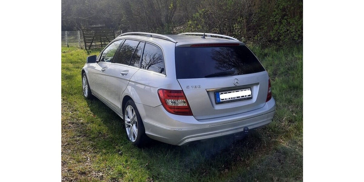 Mercedes-Benz C 180 T 222.000 km 9.000 &euro; Havelberg 39539