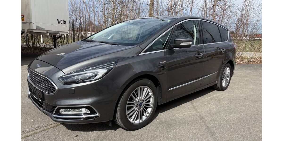 Ford S-Max 117.000 km 17.899 &euro; München 81825