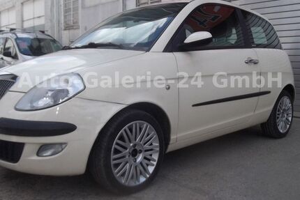 Lancia Ypsilon 132.200 km 2.299 &euro; Berlin 12277
