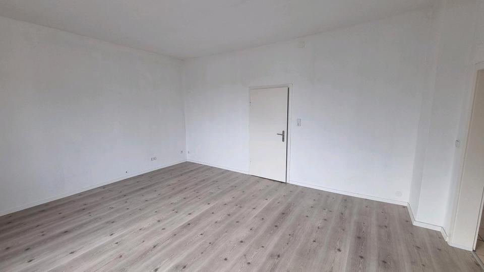 Etagenwohnung Braunschweig Broitzem - 2 Zimmer, 78 m&sup2;, 800&euro; | Angebot:26398857