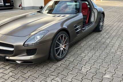 Mercedes-Benz SLS AMG 13.691 km 243.000 € München 81677