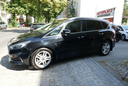 Ford S-Max 145.018 km 15.950 &euro; Berlin-Tempelhof 12105