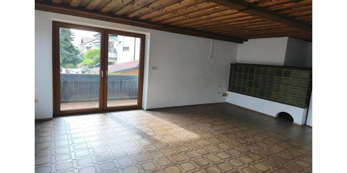 Etagenwohnung Freudenberg - 5 Zimmer, 120 m&sup2;, 820&euro; | Angebot:26249088