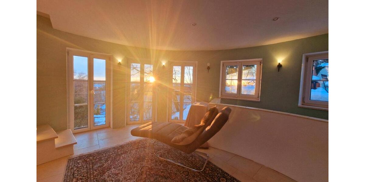 Villa Friedberg - 9 Zimmer, 350 m&sup2;, 8.750&euro; | Angebot:26383341