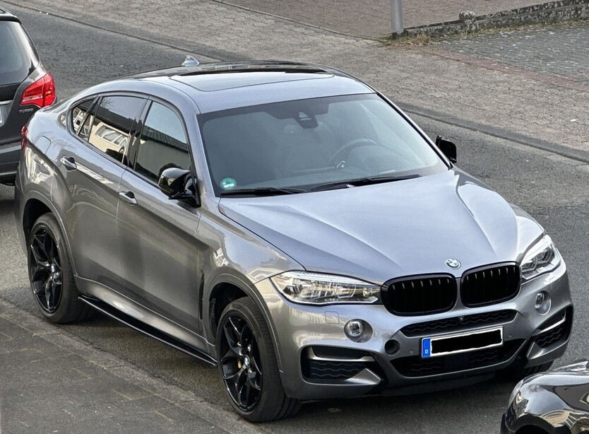 BMW X6 M50