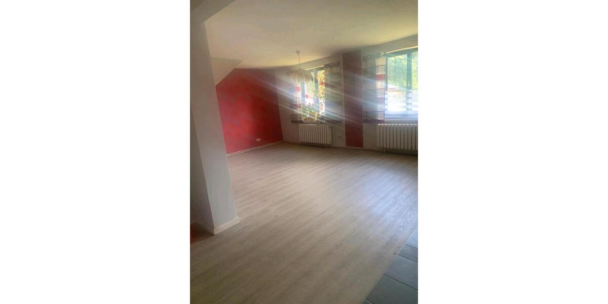 Einfamilienhaus Rastow - 10 Zimmer, 350 m&sup2;, 220.000&euro; | Angebot:26978832