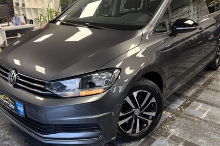 VW Touran 129.944 km 22.950 € Mühlheim am Main nähe Frankfurt 63165