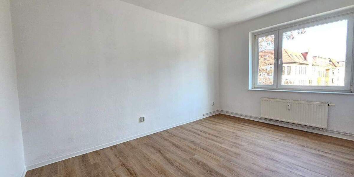 Zimmer Magdeburg Fermersleben - 2 Zimmer, 48 m&sup2;, 290&euro; | Angebot:26187684