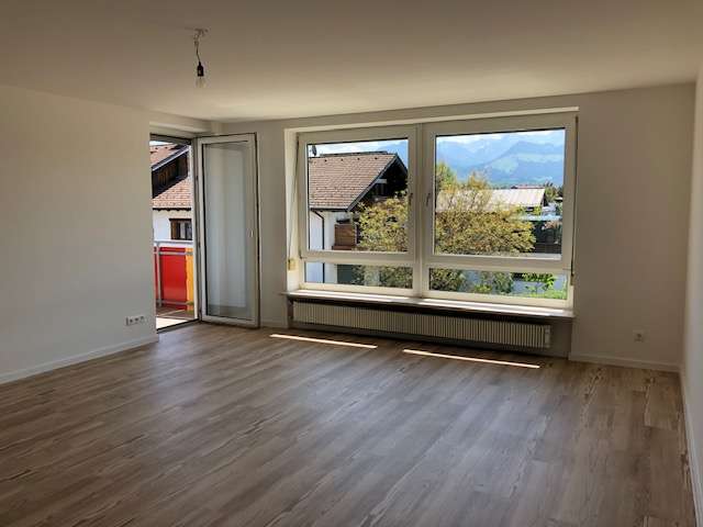 Etagenwohnung Sonthofen - 4 Zimmer, 102 m&sup2;, 1.200&euro; | Angebot:27021299