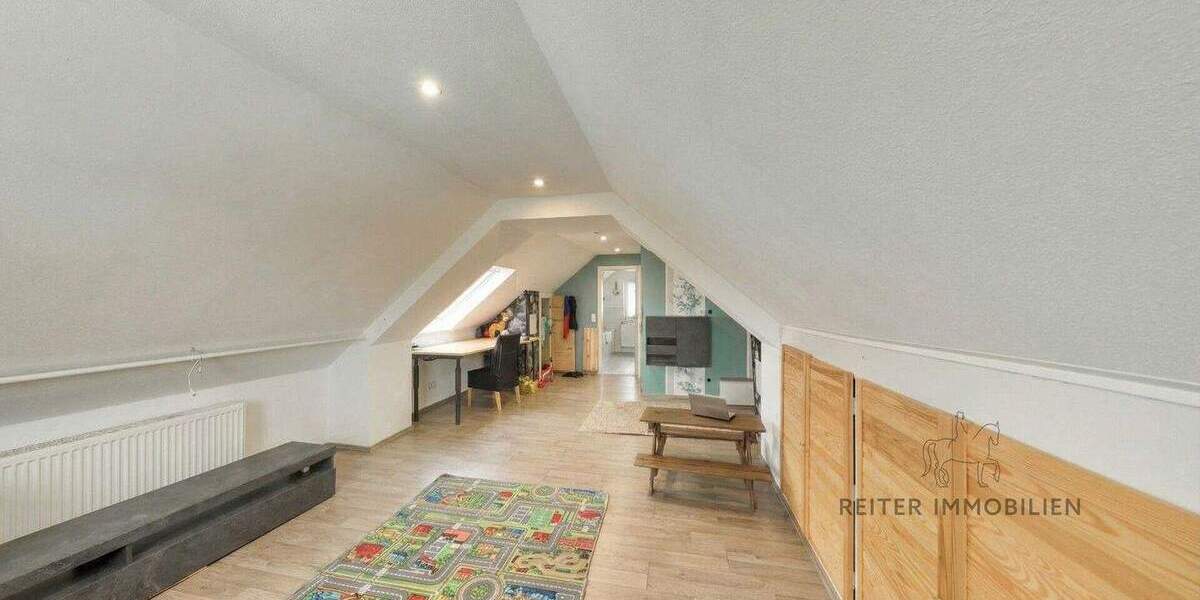 Mehrfamilienhaus, Wohnhaus Hünfeld-Nüst Nüst - 8 Zimmer, 156 m&sup2;, 429.000&euro; | Angebot:25703752