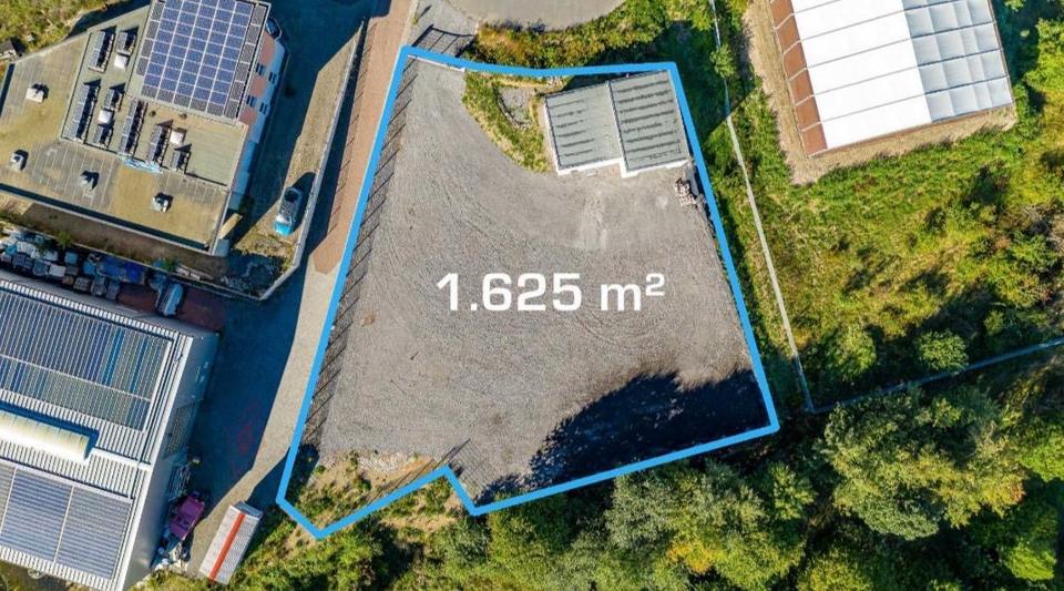 Neubau Gewerbegrundstück mit Werkstatt zimmer