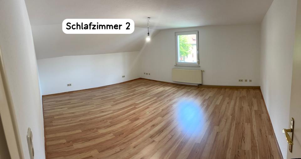 Dachgeschoßwohnung Überlingen - 3.5 Zimmer, 105 m&sup2;, 1.020&euro; | Angebot:26056921