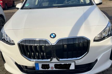 BMW 216 Active Tourer 1.050 km 26.100 &euro; Göttingen 37083