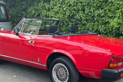 Fiat 124 Spider 8.561 km 18.000 &euro; Ohmden 73275