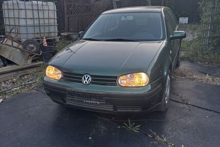 VW Golf 79.167 km 2.050 &euro; Sinzig 53489