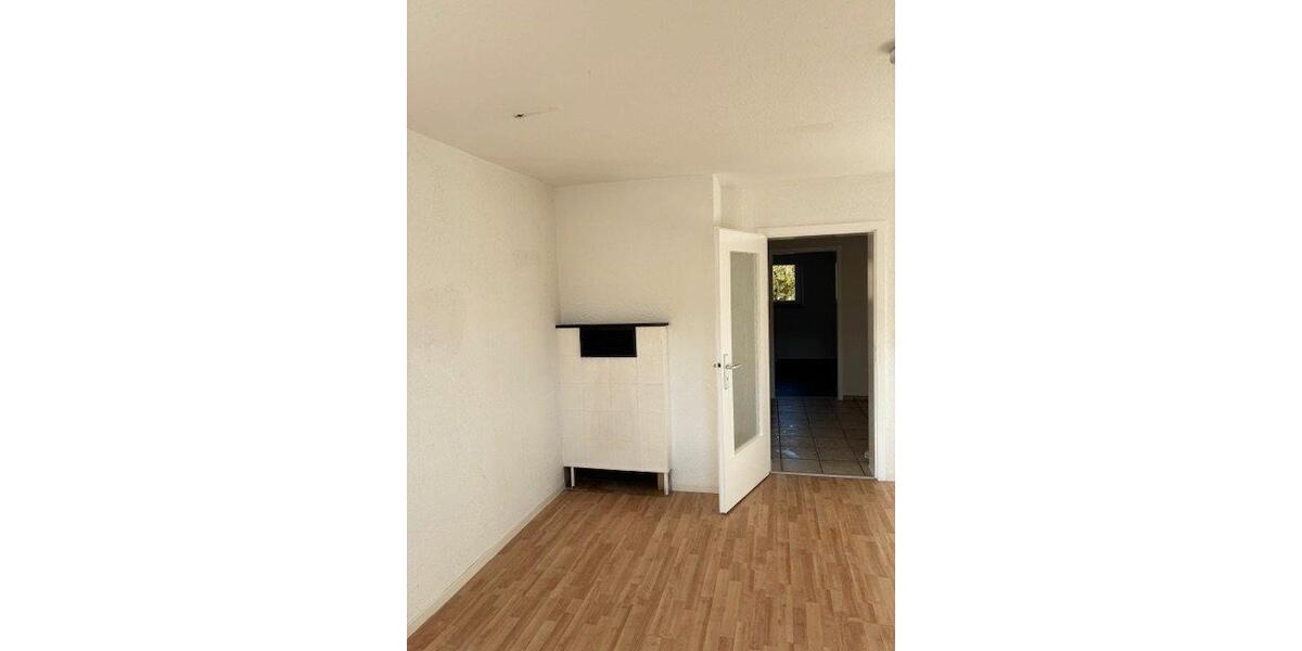 Etagenwohnung Hechingen - 3 Zimmer, 83 m&sup2;, 150.000&euro; | Angebot:26300109