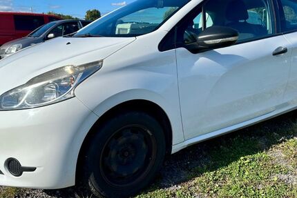 Peugeot 208 159.361 km 1.800 &euro; Rostock 18147