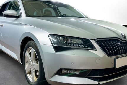 Skoda Superb 243.800 km 10.900 &euro; Diepholz 49356