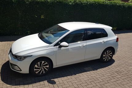 VW Golf 21.500 km 22.999 &euro; Nienburg/Weser 31582