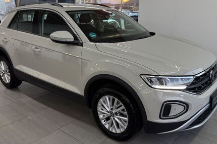 VW T-Roc 35.000 km 22.990 &euro; Braunschweig 38116