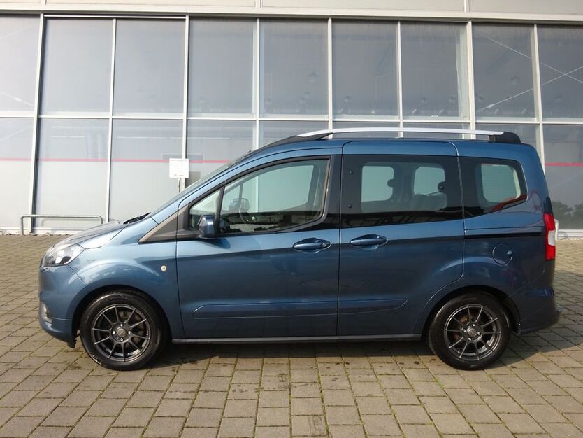Ford Tourneo Courier 57.206 km 14.980 € Steißlingen 78256