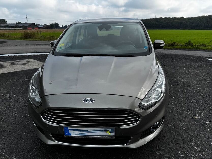 Ford S-Max 116.000 km 12.950 € Münster 48159