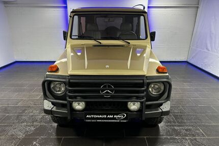 Mercedes G 300