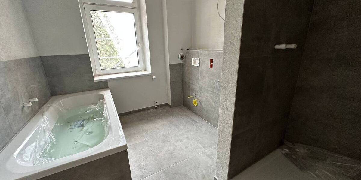 Zimmer Chemnitz Lutherviertel - 5 Zimmer, 141 m&sup2;, 990&euro; | Angebot:26402177