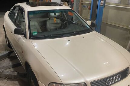 Audi A4 130.000 km 4.000 &euro; Weißenstadt 95163