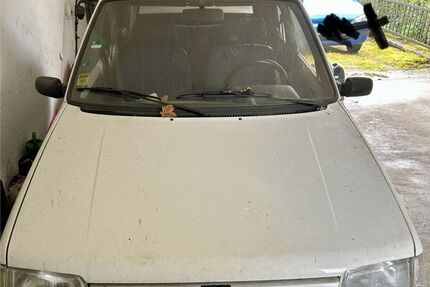 Peugeot 205