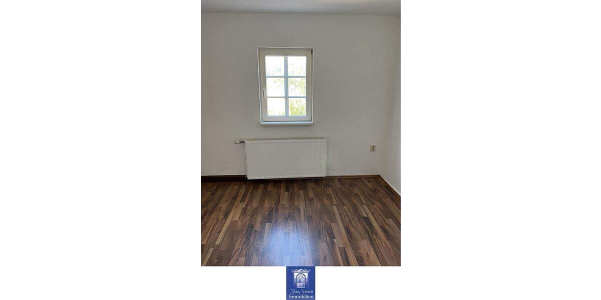 Etagenwohnung Lauenstein Lauenstein - 3 Zimmer, 72 m&sup2;, 389&euro; | Angebot:25708872