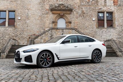 BMW i4 36.844 km 43.999 &euro; Völpke 39393