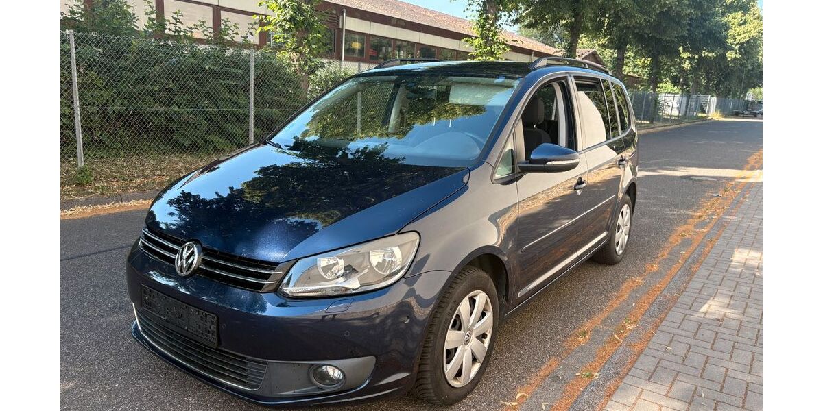 VW Touran 191.601 km 6.990 &euro; Breisach am Rhein 79206