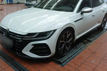 VW Arteon 68.911 km 37.950 &euro; Eichenzell 36124