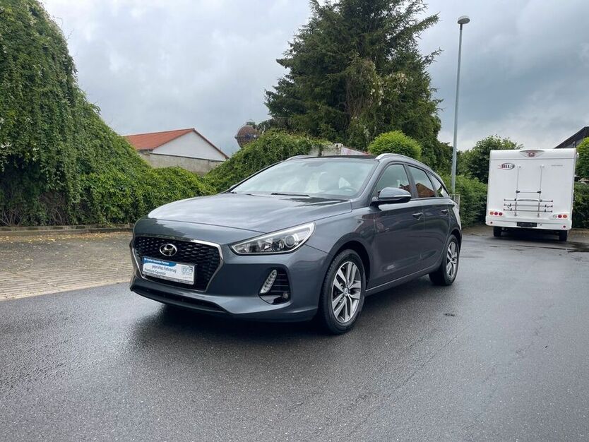 i30