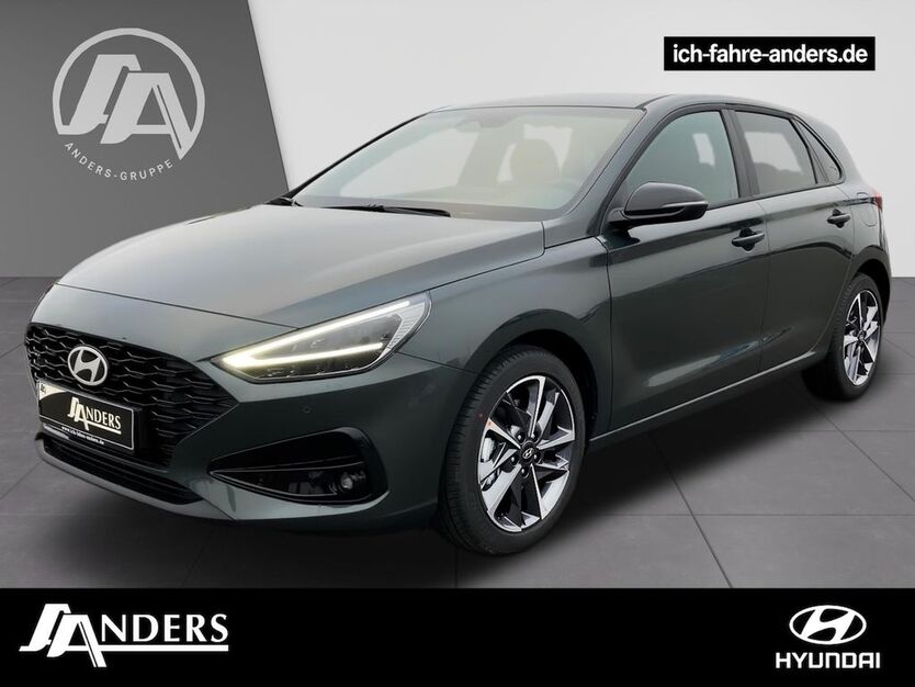 Hyundai i30 12.000 km 21.690 € Oldenburg 26135