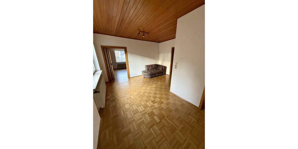 Etagenwohnung Brombachtal Kirchbrombach - 4 Zimmer, 160 m&sup2;, 1.400&euro; | Angebot:26790529