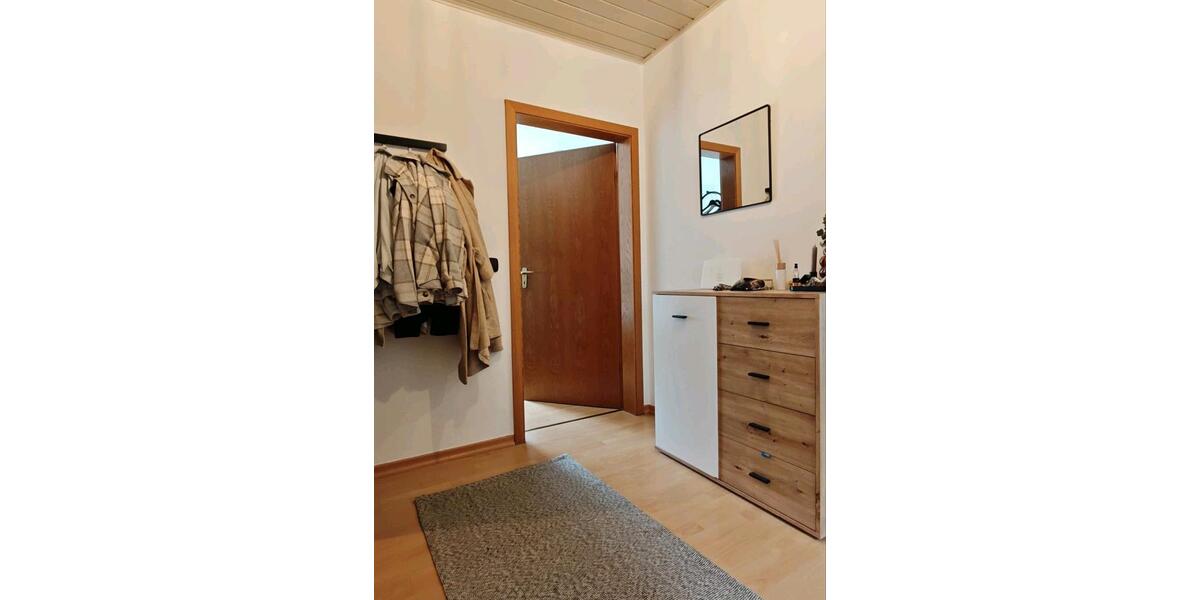 Dachgeschoßwohnung Oerlinghausen - 2 Zimmer, 50 m&sup2;, 480&euro; | Angebot:26409248