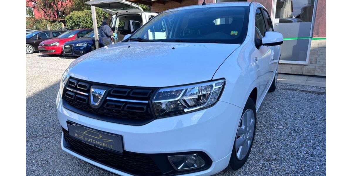 Dacia Sandero 88.000 km 7.999 &euro; Waiblingen 71334