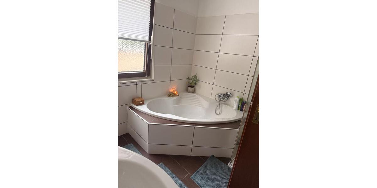 Bungalow Wiehl - 5 Zimmer, 126 m&sup2;, 379.999&euro; | Angebot:26689201