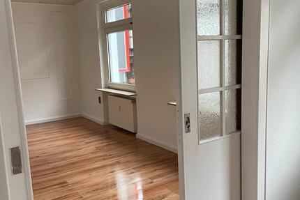 Wohnung Remscheid Reinshagen - 3 Zimmer, 84 m&sup2;, 580&euro; | Angebot:25043644