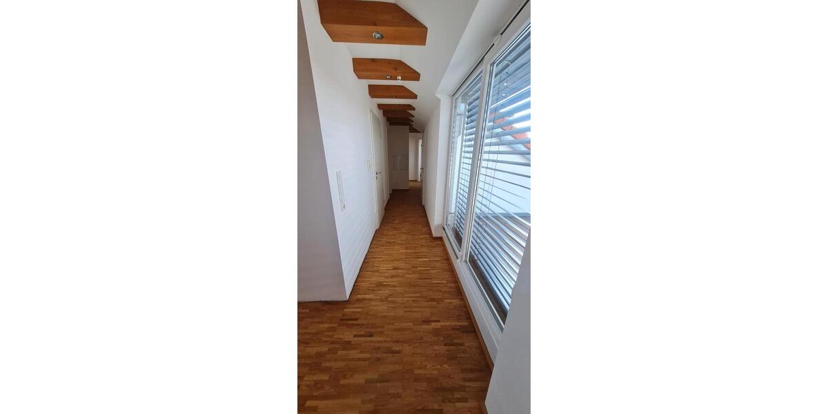 Dachgeschoßwohnung Fürth Bislohe - 3 Zimmer, 79 m&sup2;, 299.999&euro; | Angebot:27457438
