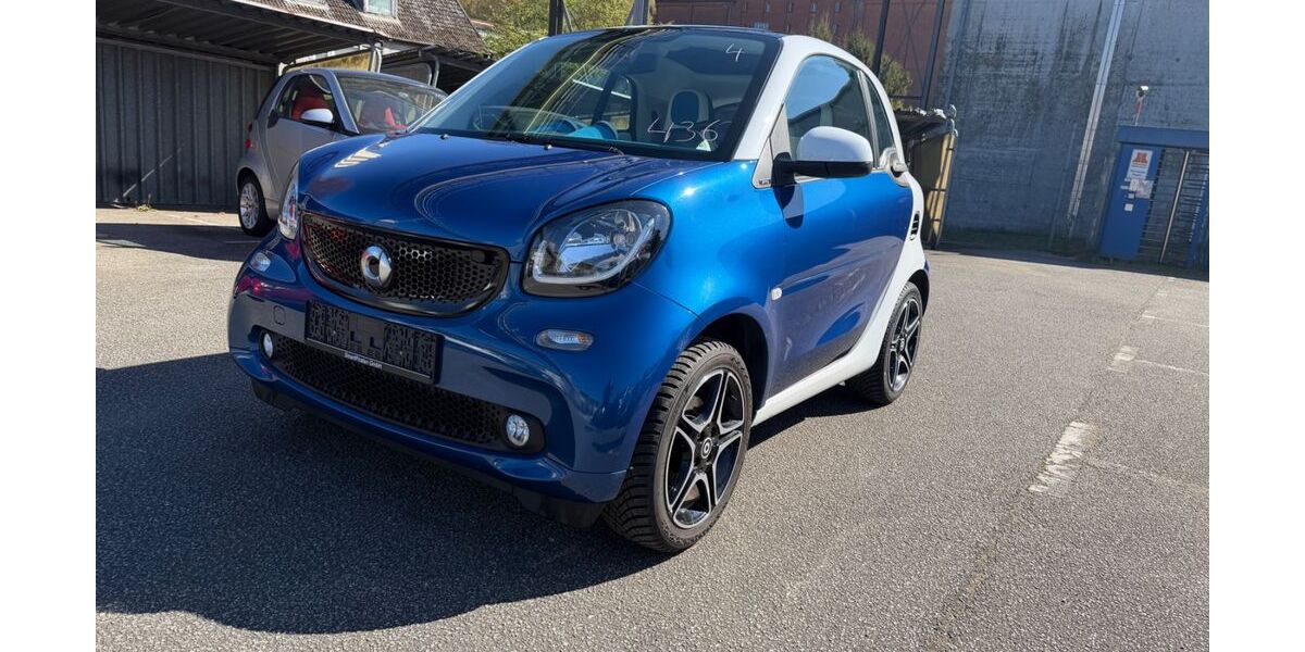 Smart ForTwo 89.820 km 7.390 &euro; Lübeck 23554