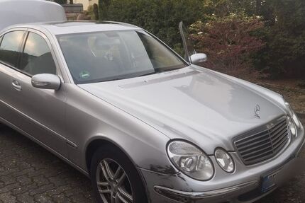 Mercedes-Benz E 220 272.052 km 2.499 &euro; Neuburg 76776
