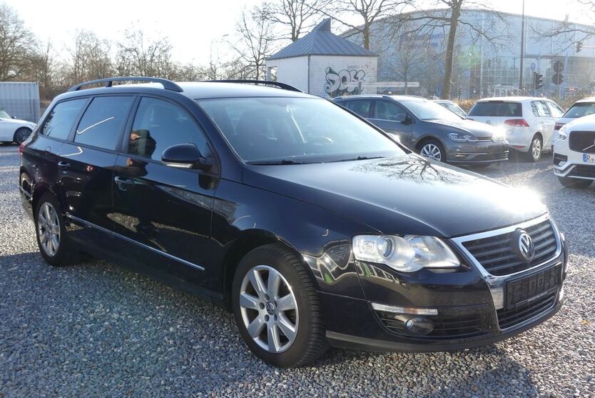 VW Passat 146.477 km 3.450 € Regensburg 93059