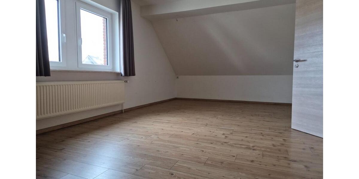 Einfamilienhaus Kropp - 5 Zimmer, 140 m&sup2;, 1.950&euro; | Angebot:25765847