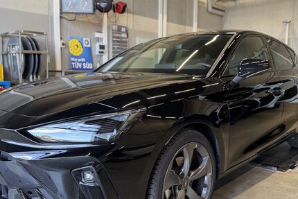 Cupra Leon 20.422 km 27.900 &euro; Memmingen 87700