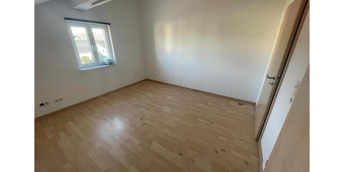 Doppelhaushälfte Mülheim-Kärlich Kärlich - 4 Zimmer, 105 m&sup2;, 1.350&euro; | Angebot:26016008
